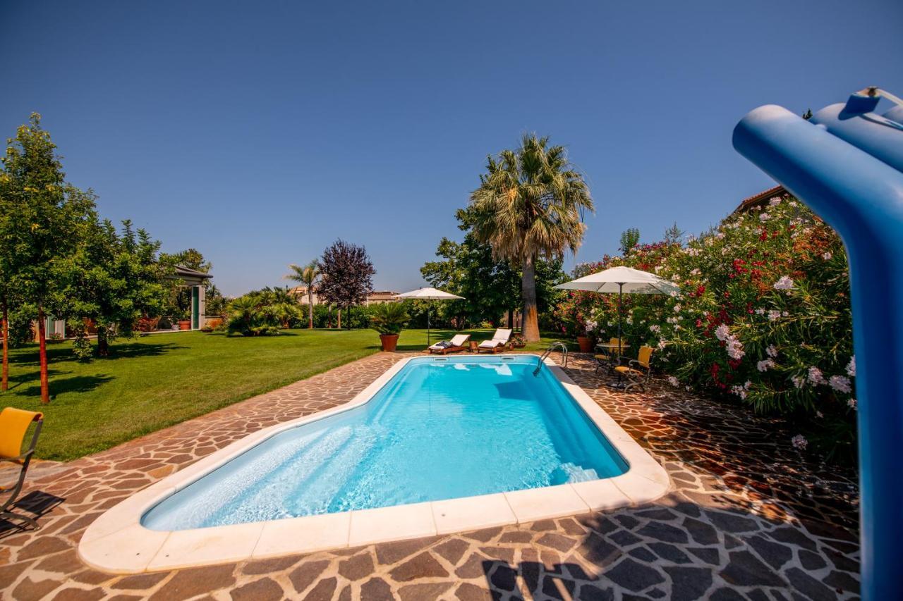 Villa Tigli Luxury B&B Martinsicuro Exterior photo